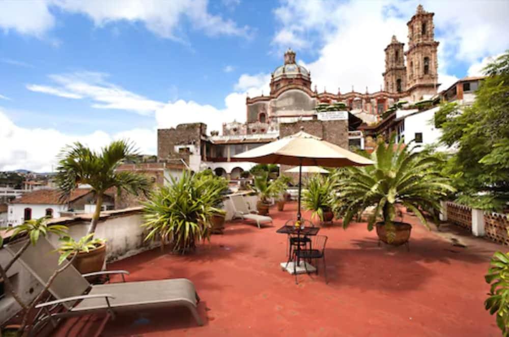 Hotel Los Arcos Taxco de Alarcon Exterior foto