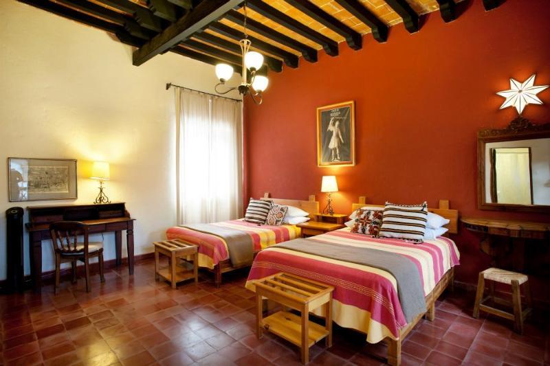 Hotel Los Arcos Taxco de Alarcon Exterior foto