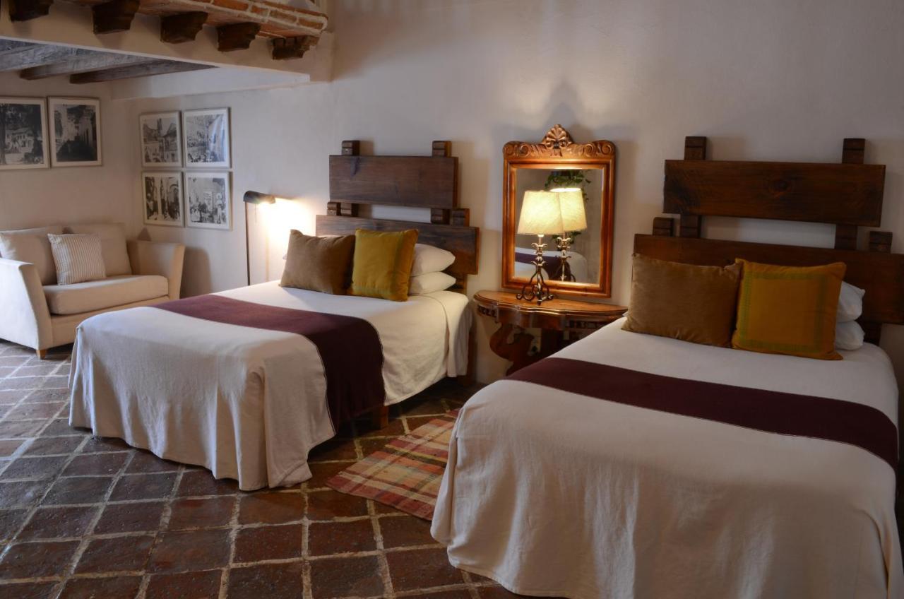 Hotel Los Arcos Taxco de Alarcon Exterior foto